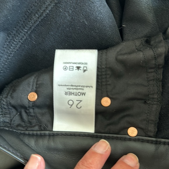 Mother Faux leather crop pants size 26 - Picture 5 of 5